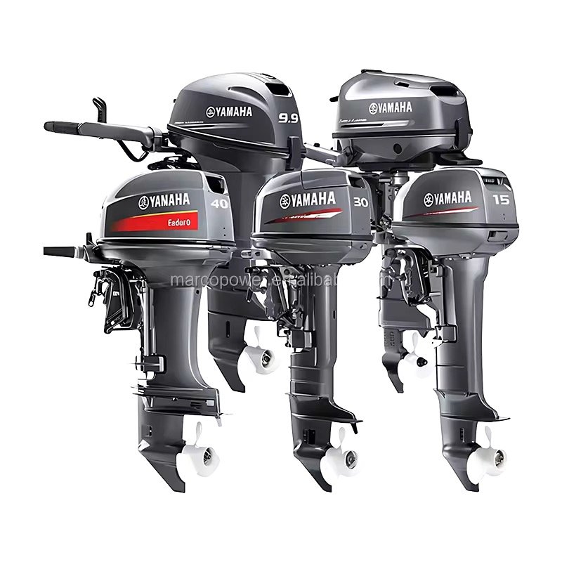 Moteur hors-bord à essence